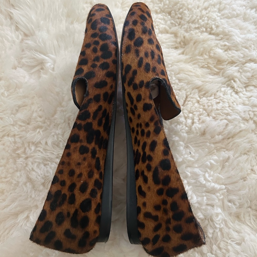 Veronica Beard Leopard Print Pointed Flats in Brown and Black - Picture 2 of 8